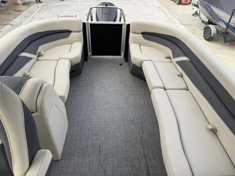 Slide: The Image of Barletta Cabrio 22Q w/ 200HP Mercury! 2023 - 14