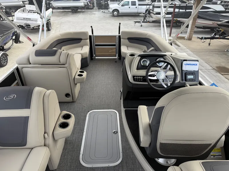 Slide: The Image of Barletta Cabrio 22Q w/ 200HP Mercury! 2023 - 16