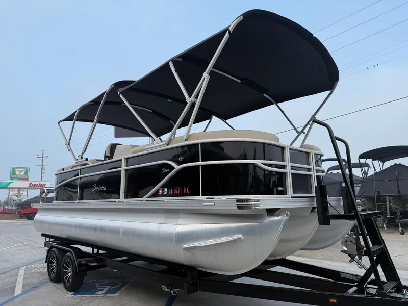 Slide: The Image of Barletta Cabrio 22Q w/ 200HP Mercury! 2023 - 4