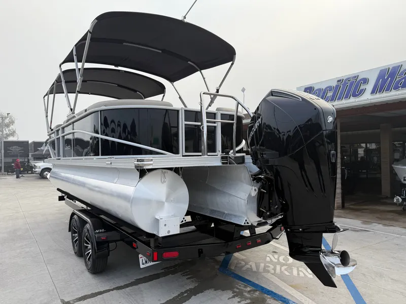 Slide: The Image of Barletta Cabrio 22Q w/ 200HP Mercury! 2023 - 8