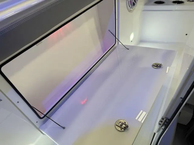 Slide: The Image of Everglades 285 Center Console 2026 - 27