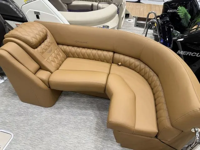 Slide: The Image of Bennington QX Quad Bench 30 QXFBWAX2 2026 - 28