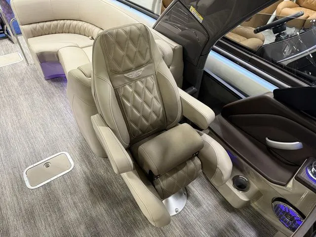 Slide: The Image of Bennington Q Quad Bench 27 QFBWAT2 2026 - 13