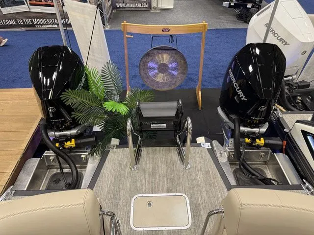 Slide: The Image of Bennington Q Quad Bench 27 QFBWAT2 2026 - 32