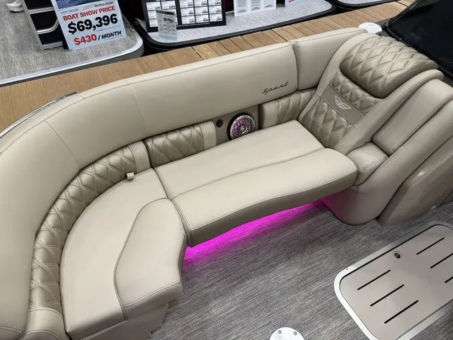 Slide: The Image of Bennington Q Quad Bench 27 QFBWAT2 2026 - 5