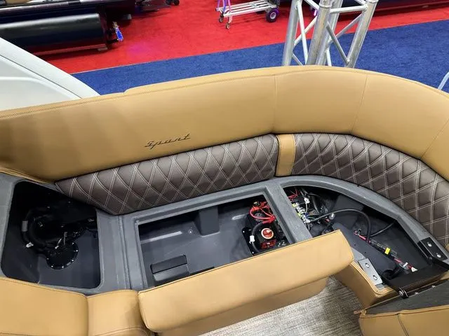 Slide: The Image of Bennington Q Quad Bench 25 QFBWA Tritoon 2026 - 30