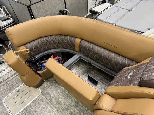 Slide: The Image of Bennington Q Quad Bench 25 QFBWA Tritoon 2026 - 32