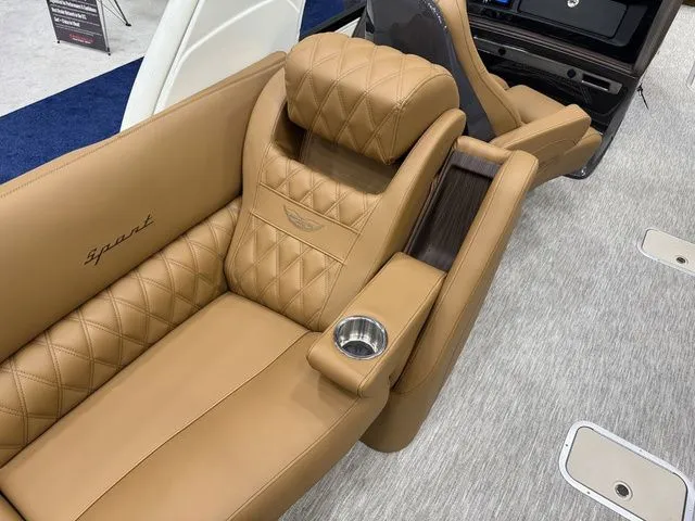 Slide: The Image of Bennington QX Quad Bench 30 QXFBWAX2 2026 - 33