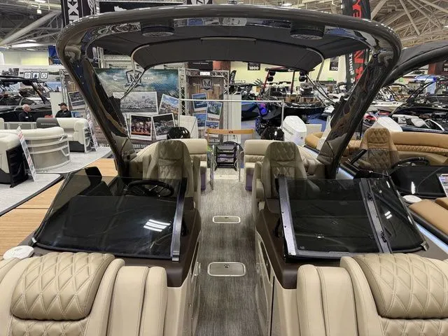 Slide: The Image of Bennington Q Quad Bench 27 QFBWAT2 2026 - 11