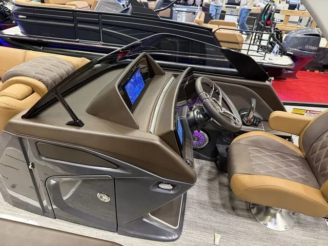 Slide: The Image of Bennington Q Quad Bench 25 QFBWA Tritoon 2026 - 14