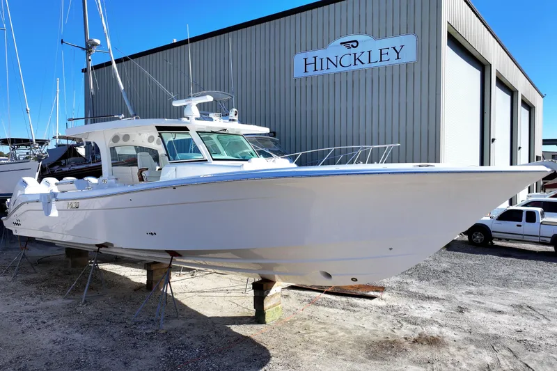 The Image of 2026 HCB 48 Campeon boat displayed at Hinckley facility. - 0