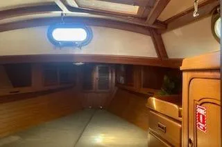 Slide: The Image of Vee Berth cabin - 49