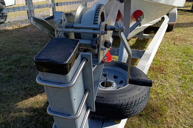 Slide: The Image of Trailer winch and spare tire for 2021 Sea Hunt Gamefish 27 Coffin Box boat. - 11