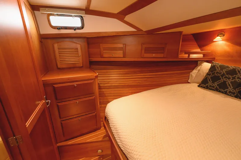 Slide: The Image of Luxurious wooden cabin interior of 2009 Sabre 42 Hard Top Express yacht. - 31