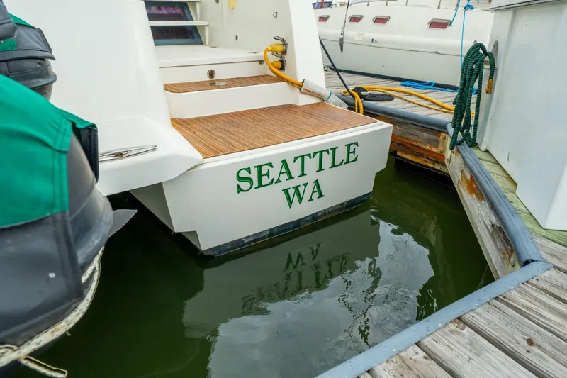Slide: The Image of Helm of 2019 Bali 4.1 catamaran with steering wheel and ropes. - 11