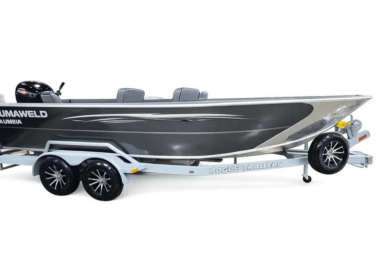 Slide: The Image of 2026 Alumaweld Columbia 21 boat on Rogue Trailers, side view. - 16