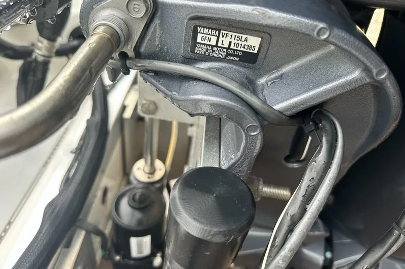 Slide: The Image of Close-up of Yamaha VF115LA engine on 2020 NauticStar 2140 Sport Shallow Bay boat. - 15