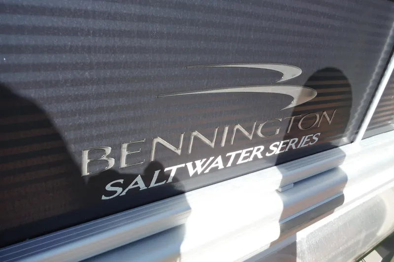 Slide: The Image of 2019 Bennington SX 22 SSRX Saltwater Series logo on boat exterior. - 34