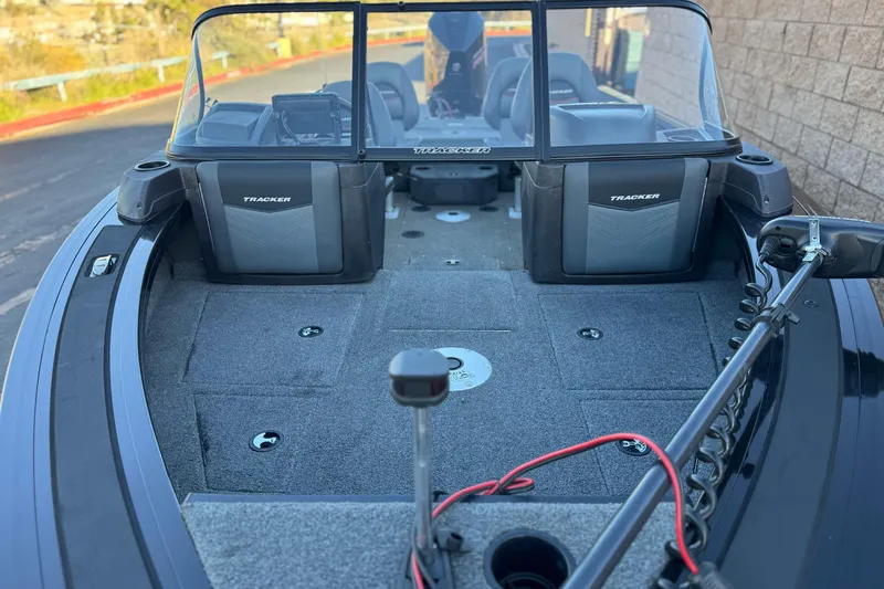 Slide: The Image of 2023 Tracker Targa V-19 WT boat interior with seating and equipment. - 8