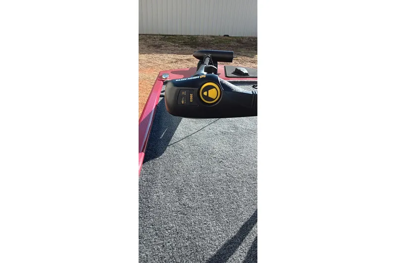 Slide: The Image of 2026 Tracker Bass Tracker Classic XL boat with trolling motor on deck. - 7