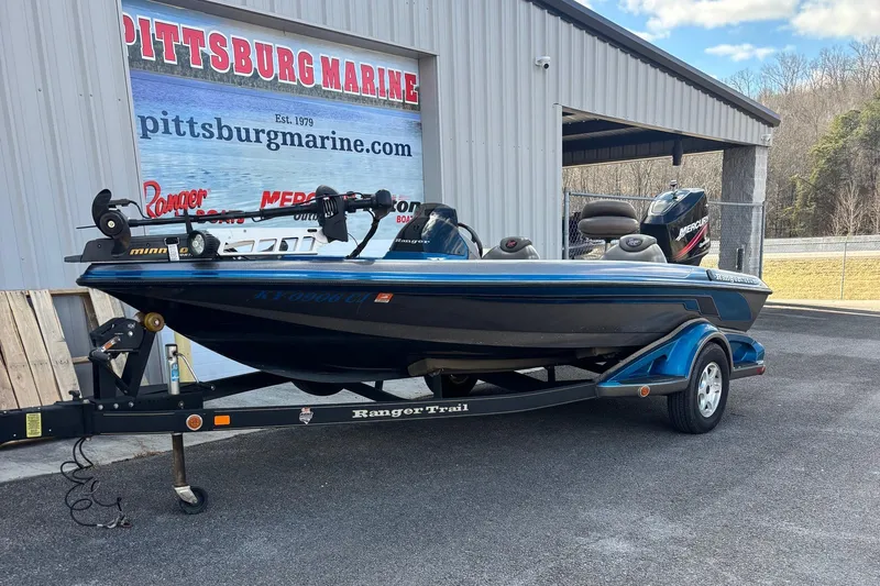 Slide: The Image of 2005 Ranger 185 VX boat on trailer at Pittsburg Marine dealership. - 1