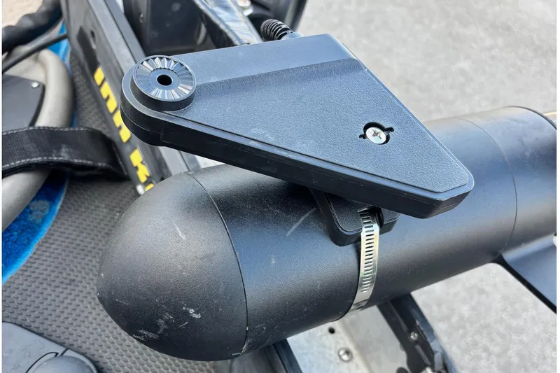 Slide: The Image of Close-up of a 2005 Ranger 185 VX boat component with mounting bracket. - 4