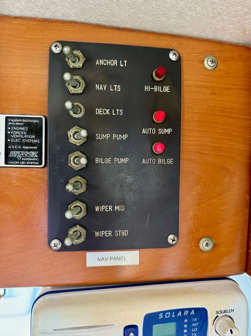 Slide: The Image of Control panel on PT 42 Yacht, year 1988. - 27