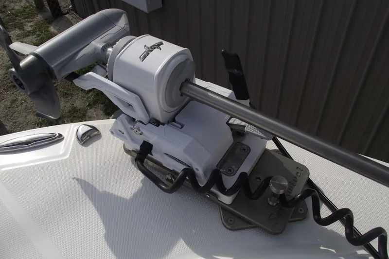 Slide: The Image of Trolling motor mounted on 2019 Edgewater 245CC boat deck. - 7