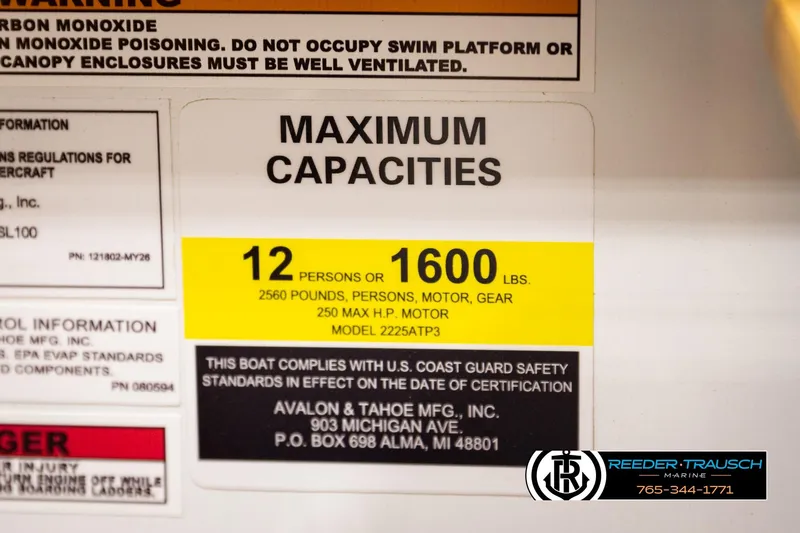 Slide: The Image of 2026 Avalon LSZ CRB boat capacity label: 12 persons or 1600 lbs, 250 HP max. - 54