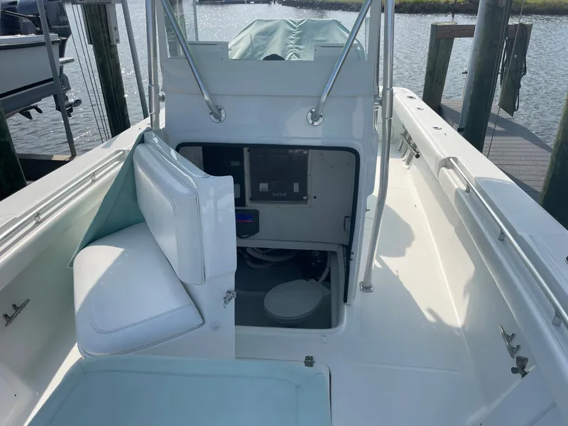 Slide: The Image of Interior view of a 2007 SeaCraft 32 boat with Yamaha F300 engines. - 33