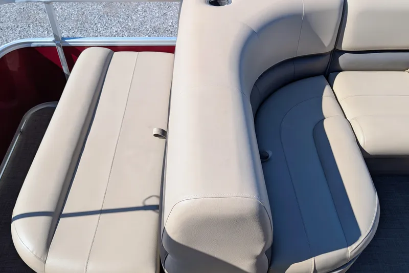 Slide: The Image of 2023 Sun Tracker Party Barge 18, beige seating, spacious and comfortable design. - 5