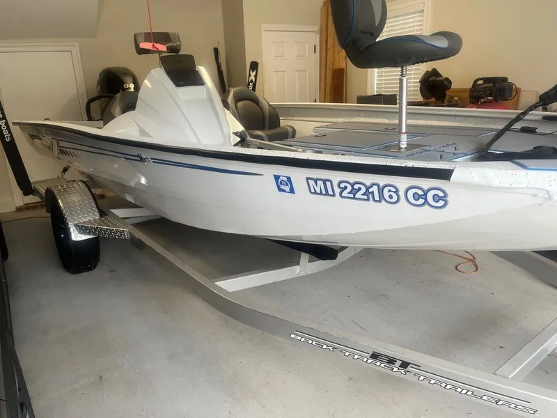 Slide: The Image of Express Hyper-Lift 2022 - 1