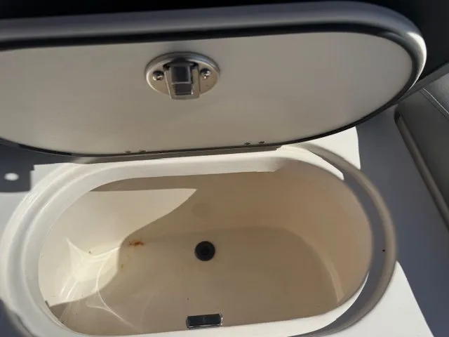 Slide: The Image of NauticStar 2302 Legacy 2022 - 11