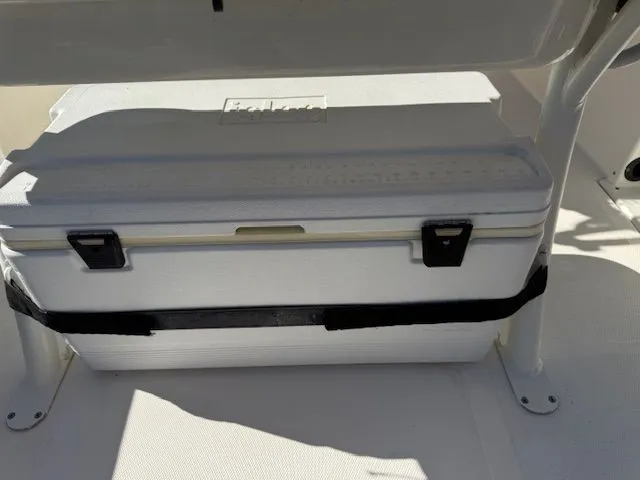 Slide: The Image of NauticStar 2302 Legacy 2022 - 13