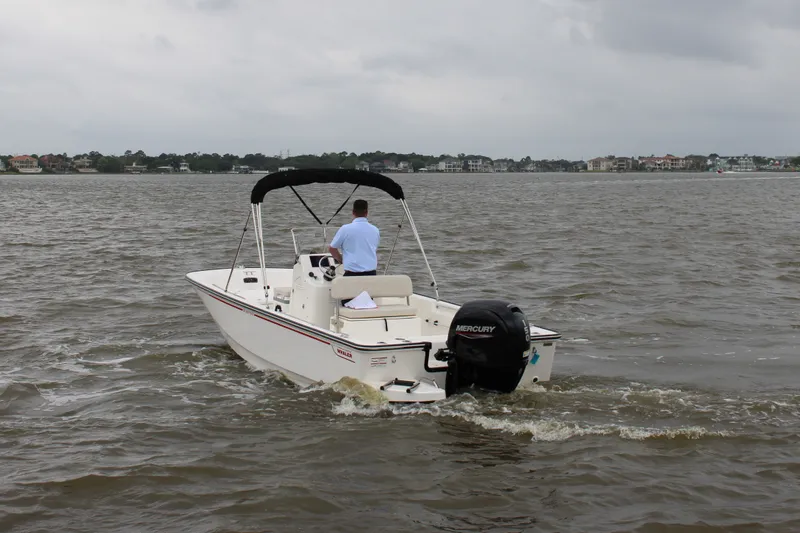 Slide: The Image of Boston Whaler 190 Montauk 2026 - 2