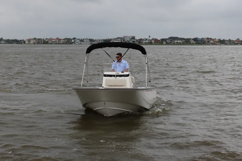 Slide: The Image of Boston Whaler 190 Montauk 2026 - 8