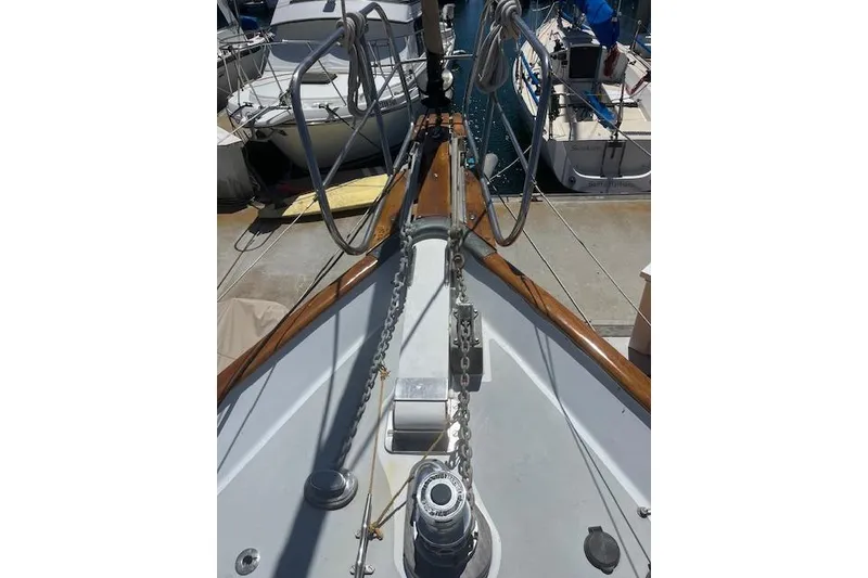 Slide: The Image of Navigation and communication equipment on a 1986 Liberty 49 yacht. - 47