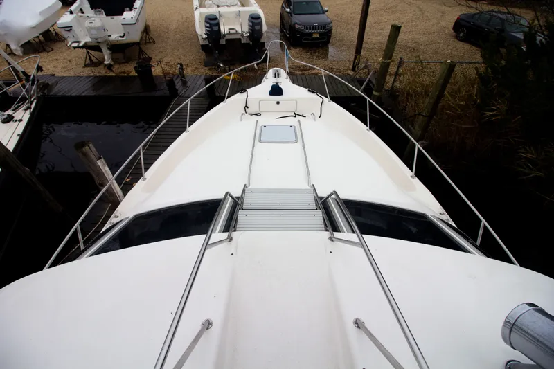 Slide: The Image of Sea Ray 440 Express Bridge 1993 - 28