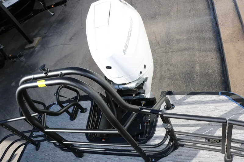 Slide: The Image of 2026 Sylvan G5 LZ DH Platinum Edition Tri-Toon with Mercury outboard motor. - 43