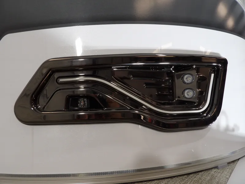 Slide: The Image of Avalon Venture 85 Rear Fish - 21' 2026 - 16