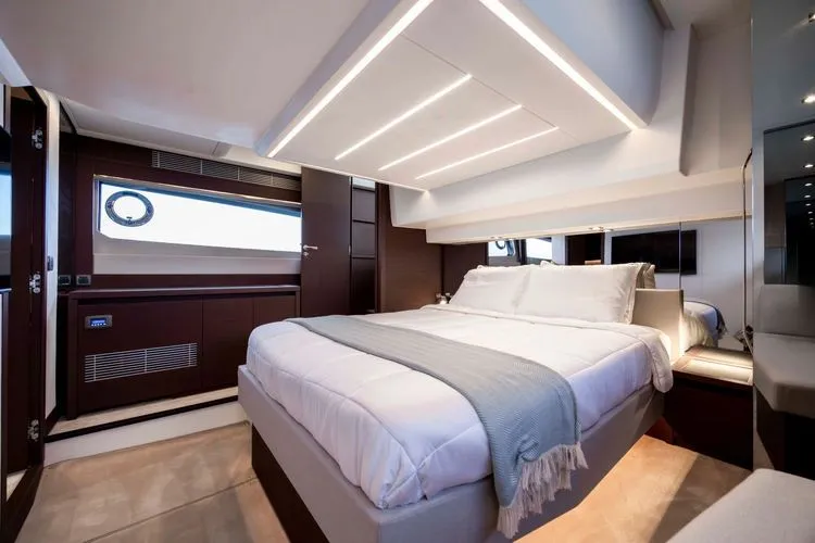 Slide: The Image of 2023 Prestige 520 - Image 30 - 30