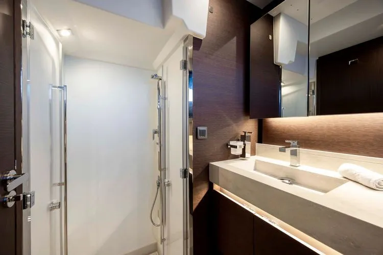 Slide: The Image of 2023 Prestige 520 - Image 36 - 36