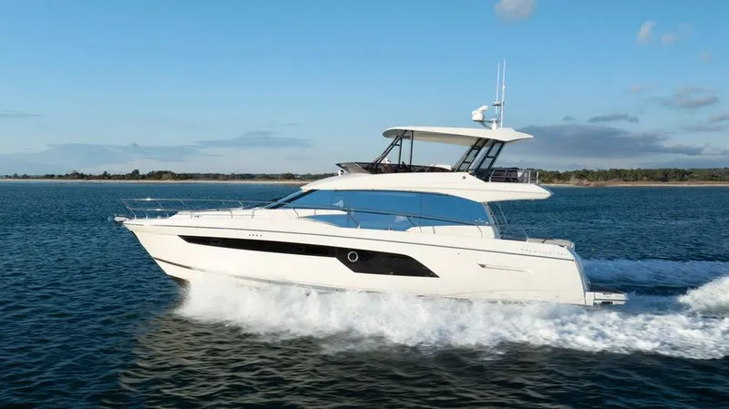 Slide: The Image of 2023 Prestige 520 - Image 5 - 5