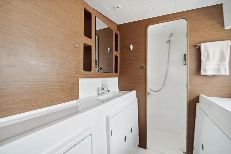 Slide: The Image of Lagoon 42 2019 - 107