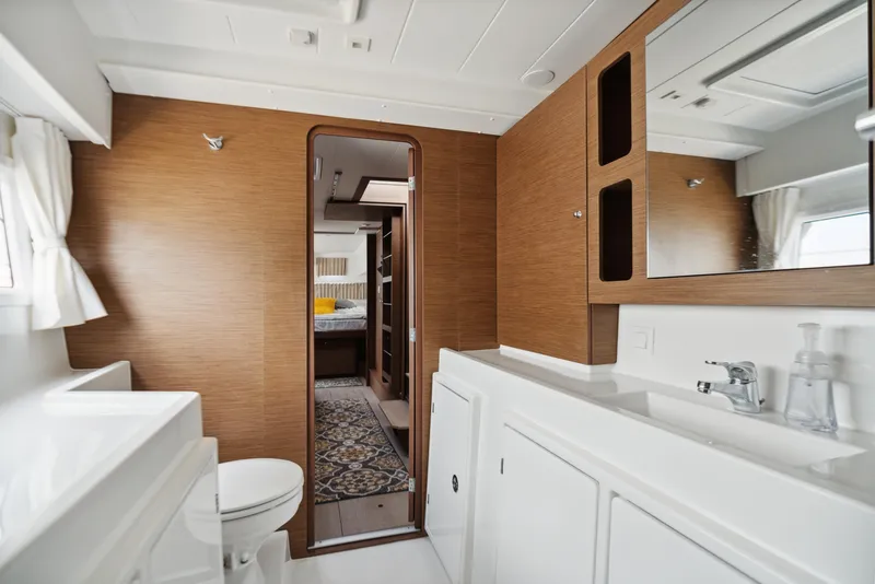 Slide: The Image of Lagoon 42 2019 - 111