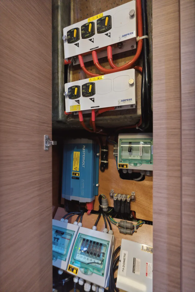 Slide: The Image of Lagoon 42 2019 - 114