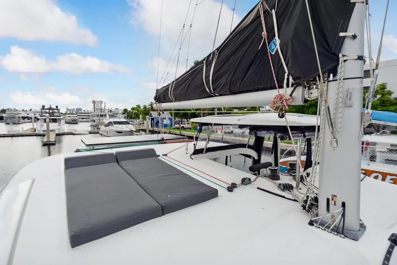 Slide: The Image of Solar panels on Lagoon 42 catamaran in harbor, 2019 model. - 42