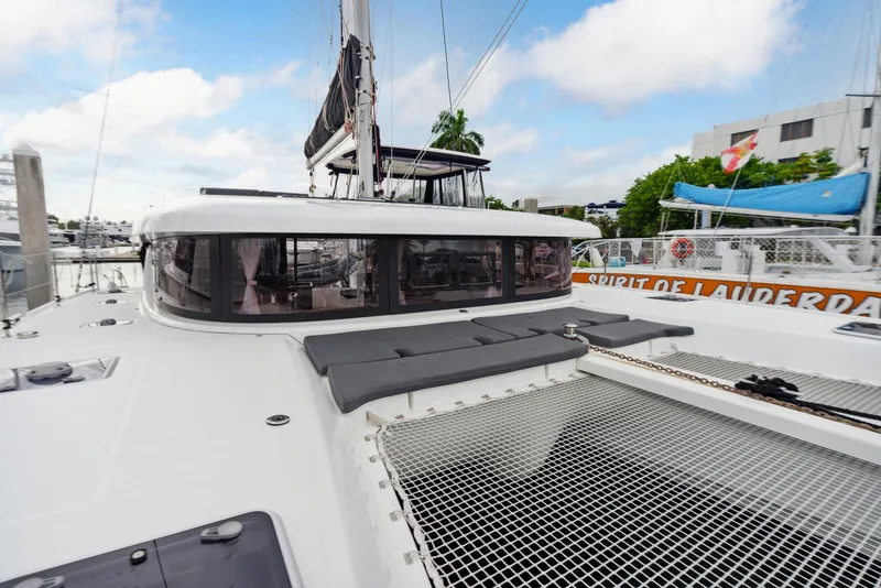 Slide: The Image of Lagoon 42 2019 - 54