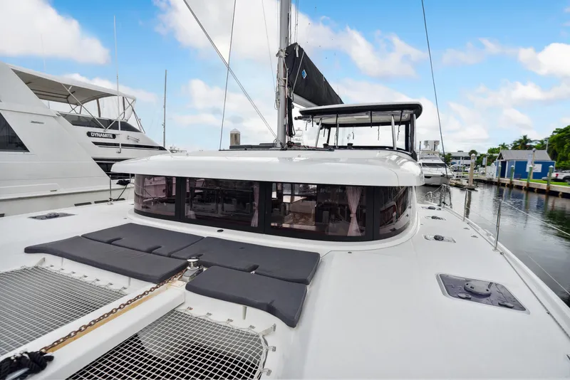 Slide: The Image of Lagoon 42 2019 - 61