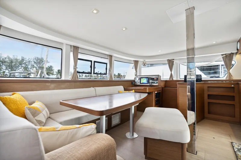 Slide: The Image of Lagoon 42 2019 - 69